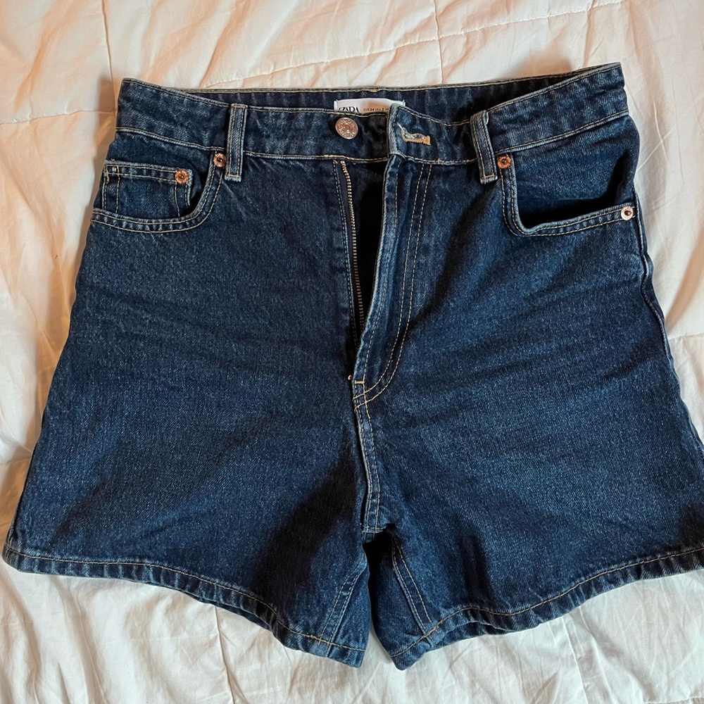 Zara dark wash shorts